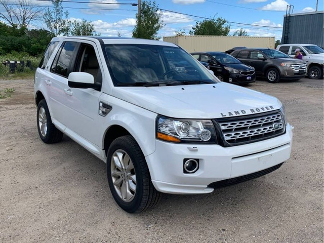 2014 LAND ROVER LR2 * 4X4 * MUST SEE in Cars & Trucks in Barrie - Image 4
