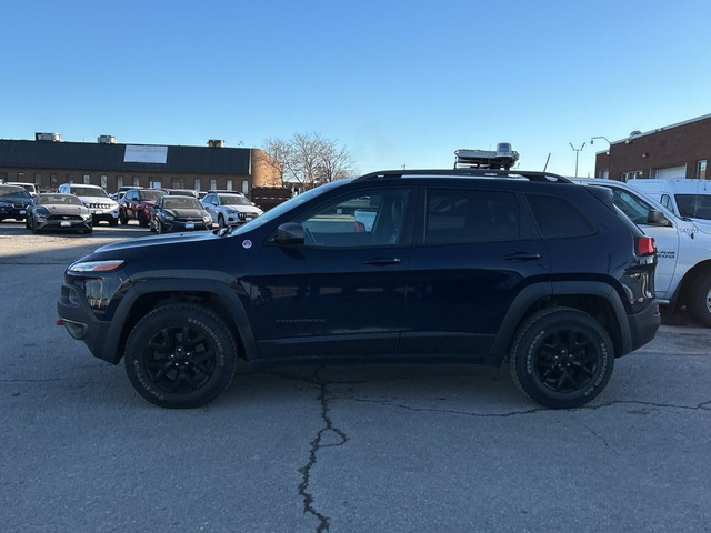  2016 Jeep Cherokee 4WD 4dr Trailhawk NAVI/LEATHER/COLD WEATHER  in Cars & Trucks in Markham / York Region - Image 2