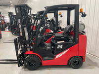 New 5000lb Pneumatic Tire Compact Forklift