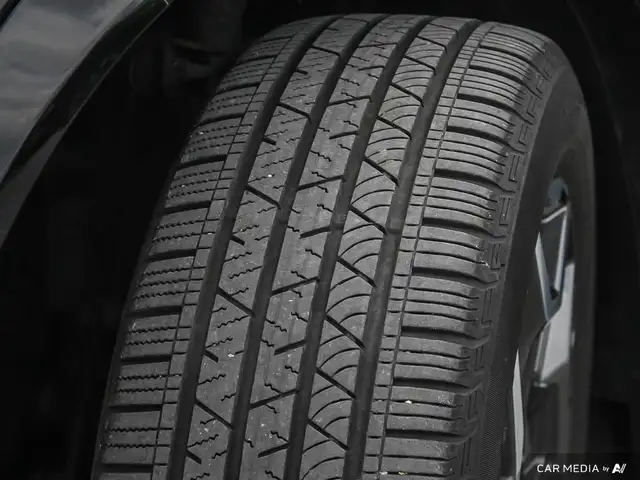 2021 Hyundai Santa Fe Ultimate Calligraphy quilted nappa leat... in Cars & Trucks in London - Image 8