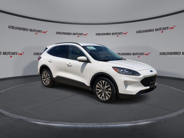 2021 Ford Escape Titanium AWD in Cars & Trucks in Hamilton - Image 2