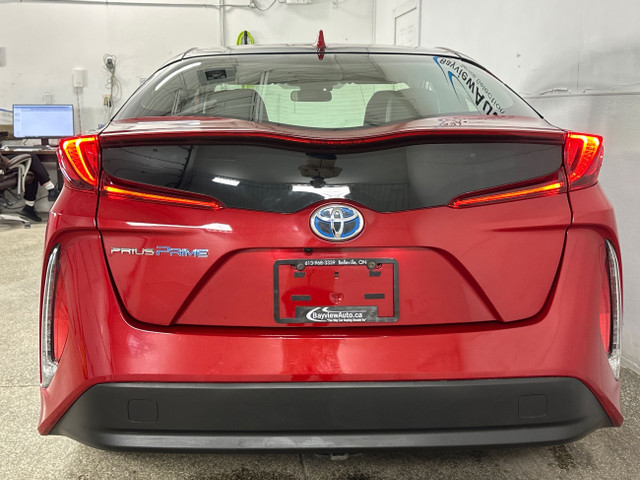 2022 Toyota Prius Prime Upgrade HYBRID- BIG SCREEN! NAVI,PRE... in Cars & Trucks in Belleville - Image 4