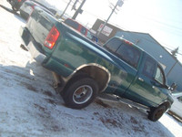 NORTH POINT MOTORS...CALL TEXT 780-224-7791 CHECK OUT THIS 03 DODGE RAM 3500 QUAD CAB 4X4 DRW 5.9L C... (image 2)