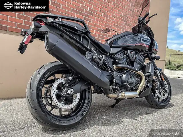 2025 Harley-Davidson RA1250ST - Pan America 1250 ST in Sport Touring in Kelowna - Image 12
