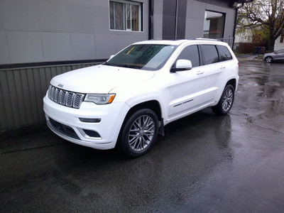 2018 Jeep Grand Cherokee Summit Sport 5.0L Full + Garantie 3 ans