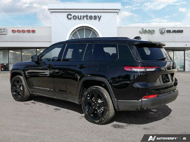 2025 Jeep Grand Cherokee L Limited in Cars & Trucks in Calgary - Image 4