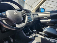 GARANTIE 1 ANS CREDIT DIRECT EN LIGNE AU WWW.AUTO-INTERNET.CA WOW 2014 MITSUBISHI OUTLANDER V6 AWD T... (image 2)