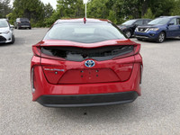 AUCUN DOSSIER DE DOMMAGE Ce Prius Prime est équipé de : Bluetooth, Cruise, PRISE USB, sièges chauffa... (image 8)