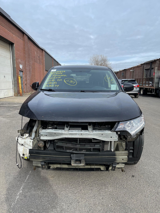 2019 Mitsubishi Outlander ES AWC in Cars & Trucks in City of Montréal - Image 4