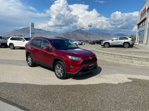 2020 Toyota RAV 4 XLE Premium