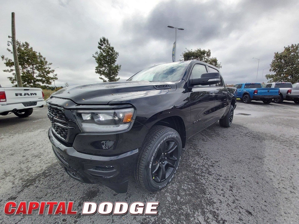 2022 Ram 1500 SPORT