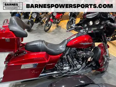 Dressed in fiery red and ready to make some noise! No accidents herejust a spotless record and an en...