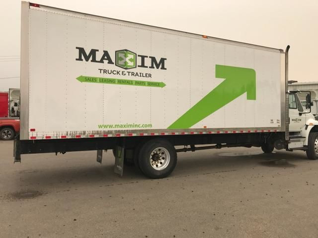 2019 International 4300 4x2, Used Reefer Van in Heavy Trucks in Regina - Image 4