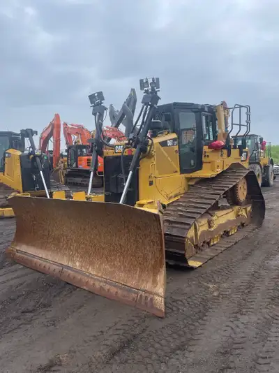 2018 Caterpillar D6T LGP Track-Type Tractor 7200 hours • GPS Ready • 6 Way Blade • Winch • Hand Rail...
