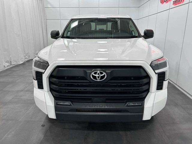 2023 Toyota Tundra DOUBLE CAB SR5 SIEGES ET VOLANT CHAUFFANTS MA in Cars & Trucks in Québec City - Image 2