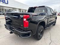 Do not miss out on this beautiful 2022 LT Trail Boss Silverado! ALL TRADES WELCOME. Inquire Today! P... (image 9)