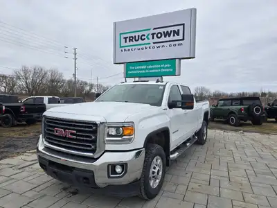 2017 GMC Sierra 2500HD SLE 4WD Crew Cab with 199,000kms on it. Vehicle comes safety certified. Exten...