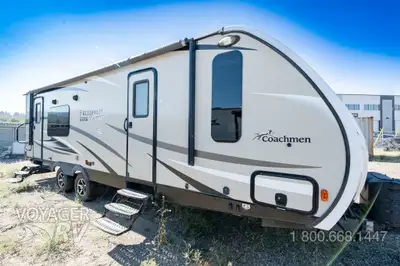 Located in Winfield, BC Call or Text 250-766-4607 Voyager RV Centre 1-800-668-1447 Ducted Air Condit...