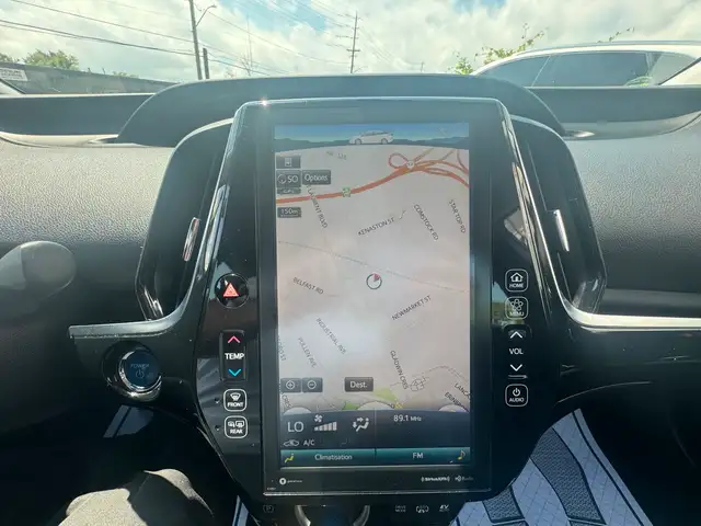 2020 Toyota Prius Prime XLE dans Autos et camions dans Ottawa - Image 20