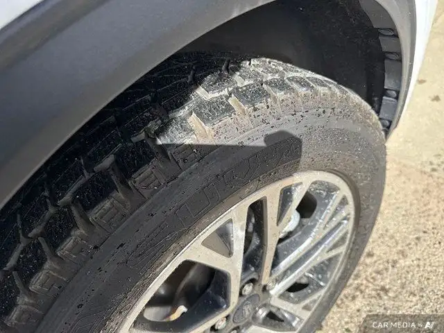 2021 Ford Escape SEL | AWD | Leather | Nav | Remote Start in Cars & Trucks in Saskatoon - Image 12