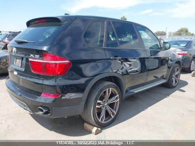 2011 BMW X5 35i in Cars & Trucks in Barrie - Image 4