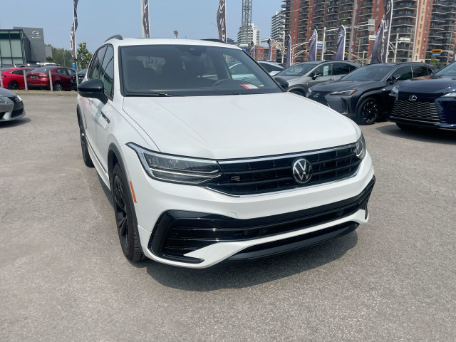 2024 Volkswagen Tiguan Comfortline R-Line Black Edition / Cuir / in Cars & Trucks in Laval / North Shore - Image 4