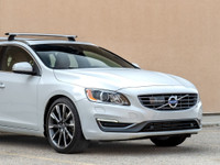 CARGET AUTOMOTIVE is thrilled to offer this 2015 Volvo V60 T5 Platinum, a luxury wagon featuring a t... (image 4)