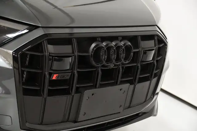 2024 Audi SQ7 500 HP / Black optics / Carplay / Hitch / Certifié in Cars & Trucks in Longueuil / South Shore - Image 4