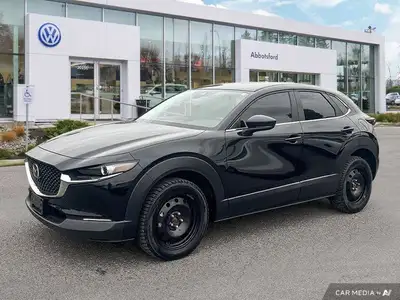 This Mazda CX-30 boasts a Regular Unleaded I-4 2.5 L/152 engine powering this Automatic transmission...
