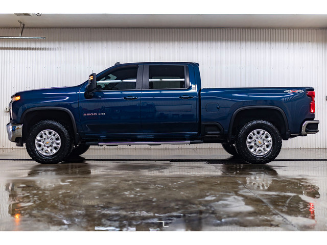 2022 Chevrolet SILVERADO 2500HD 4x4 Crew Cab LT Diesel PSeat BCa in Cars & Trucks in Calgary - Image 3