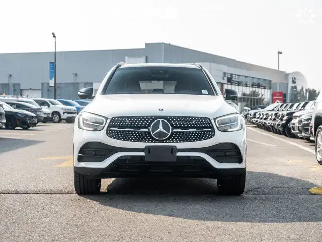 2022 Mercedes-Benz GLC 300 Panoramic Roof Night Package 360 in Cars & Trucks in City of Toronto - Image 4