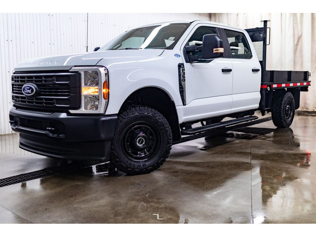 2024 Ford F-350 4x4 Crew Cab XL Deck BCam in Cars & Trucks in Red Deer - Image 4