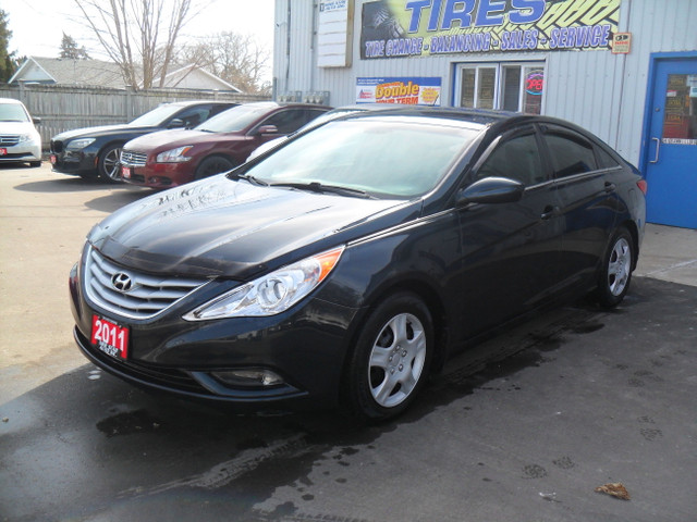 2011 Hyundai Sonata GL|6 SPEED|CERTIFIED|MUST SEE in Cars & Trucks in Kitchener / Waterloo - Image 4