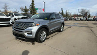 This Ford Explorer is equipped with: Leather-Trimmed Seats, Heated front seats, Heated steering whee... (image 8)