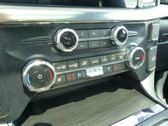 2024 Ford F-150 Lariat in Cars & Trucks in Medicine Hat - Image 21