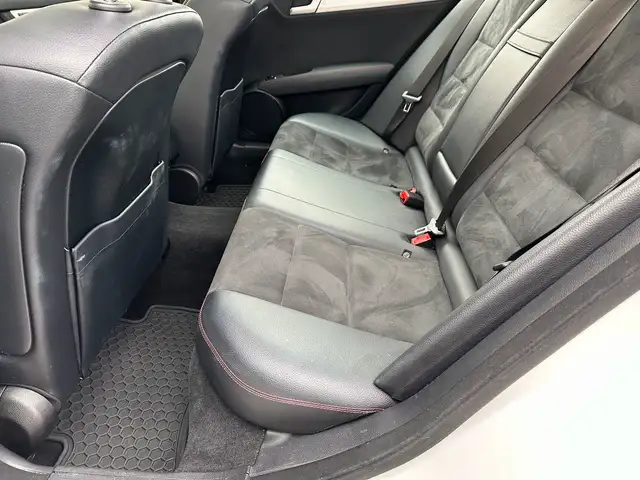 2014 Mercedes-Benz C-Class C350 4MATIC Sport in Cars & Trucks in Mission - Image 30