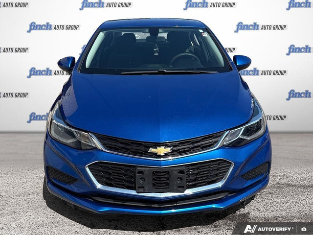 2018 Chevrolet Cruze LT Auto VERY FUEL EFFICIENT | PUSH BUTTO... in Cars & Trucks in London - Image 2