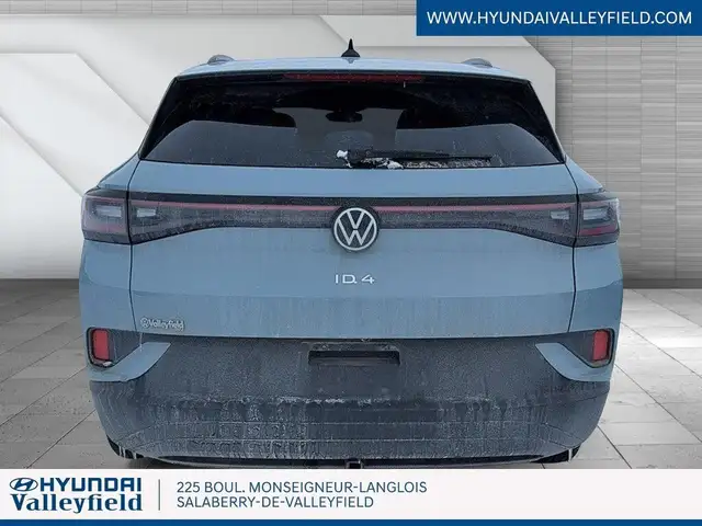 2023 Volkswagen ID.4 Pro in Cars & Trucks in West Island - Image 4