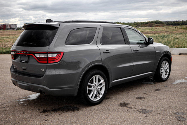 2025 Dodge Durango R/T 4X4 HEMI LEATHER SUNROOF in Cars & Trucks in Strathcona County - Image 4