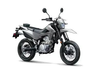 2024 Kawasaki KLX300 SM SAVE $1253 RABAIS AVEC RABAIS = 26.36$/semaine (84 mois @ 8.99% + tx) 31.00$...