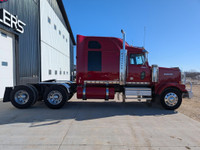 LOW KMS 2007 Western Star 4900SF Detroit Series 60 515 HP Engine Rebuilt at 389,549KMS / 12,709HRS i... (image 5)
