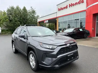 Accident Free, Crash Avoidance, Blind Spot Monitoring, Back-up Camera, Heated Seats, All Weather Flo...