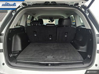Come see this certified 2023 Jeep Grand Cherokee Limited 4X4 | Navigation | Leather | Advanced Brake... (image 9)