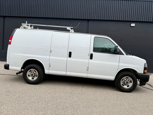 2020 GMC Savana Cargo Van in Cars & Trucks in City of Toronto - Image 2