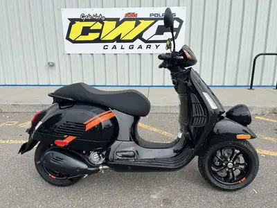 GO TWIST AND GO TOURING WITH 130 KM/H TOP SPEED! 2024 Vespa GTV 300The bold, intrepid and intriguing...