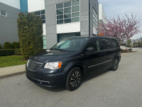 2014 Chrysler Town & Country AKA DODGE GRAND CARAVAN AUTOMATIC L