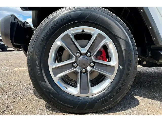 2022 Jeep Wrangler Sahara | Heated Leather | Alpine | Tow Pkg |  in Cars & Trucks in Mississauga / Peel Region - Image 9