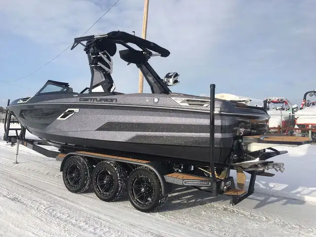 2021 Centurion Ri245 in Powerboats & Motorboats in Kelowna - Image 5
