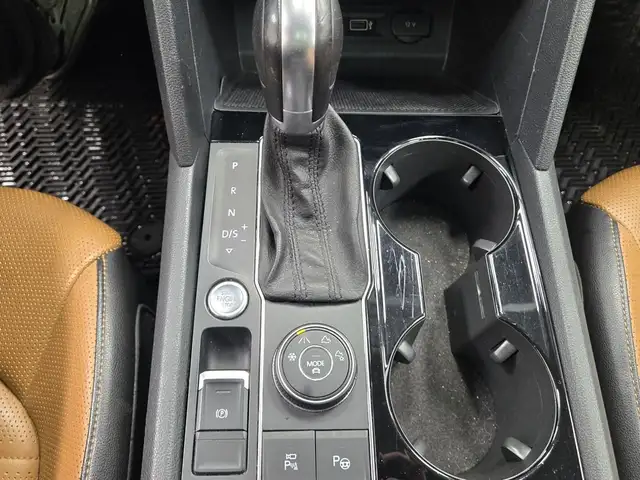 2018 Volkswagen Atlas EXECLINE, TOIT PANO, CUIR, NIVAGATION, in Cars & Trucks in Longueuil / South Shore - Image 28