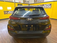 THE 2018 HYUNDAI KONA PREFERRED OFFERS A COMPACT, VERSATILE DESIGN THATS PERFECT FOR CITY DRIVES AND... (image 3)